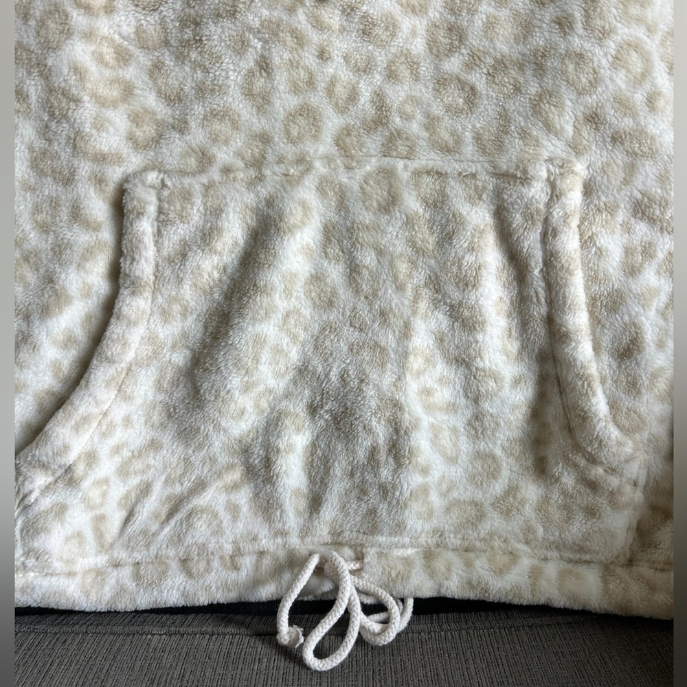 Old Navy Sherpa Half-Zip - Picture 3 of 4